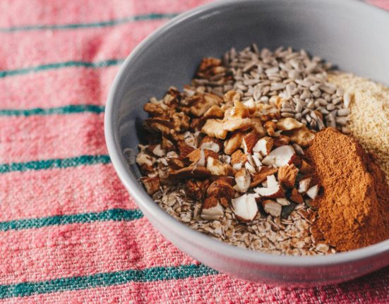 Alimentul cu posibile efecte adverse consumat la micul dejun