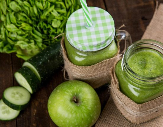 Bautura cu antioxidanti pentru detoxifiere si energie