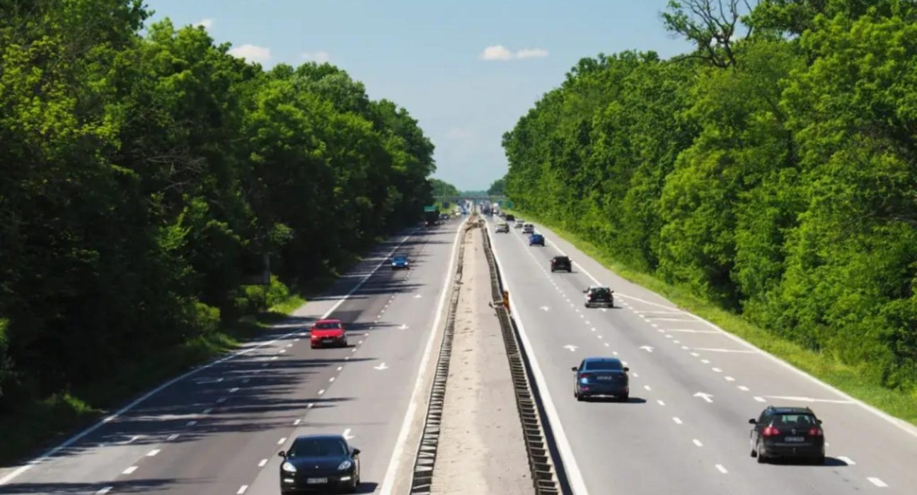 Cod Rutier 2025 Soferii incepatori au voie pe autostrada