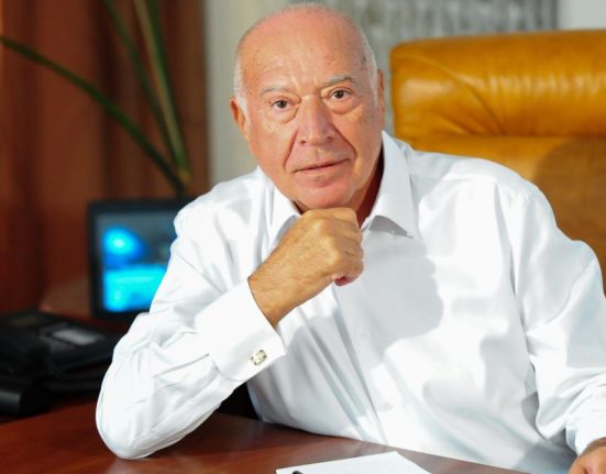Dan Voiculescu Romania are nevoie de un presedinte pentru a opri razboiul intern