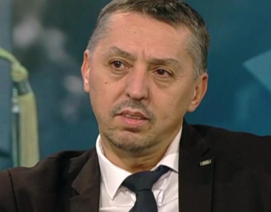 Daniel David Comunicarea slaba genereaza conspiratii stiri false si revolte anti sistem