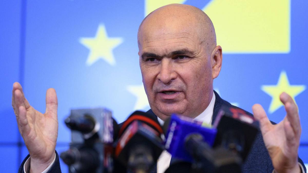 PNL solicita partidelor si romanilor sa colaboreze pentru apararea democratiei Interferenta straina in Romania continua
