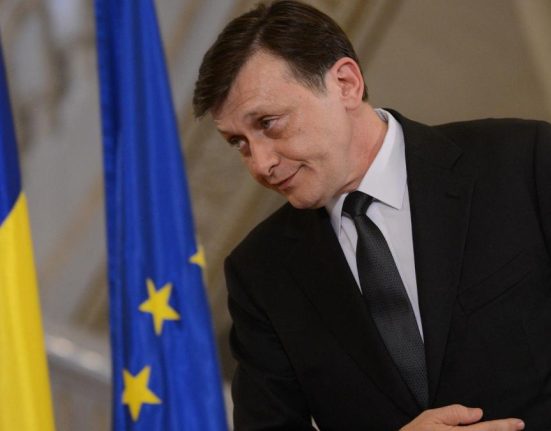 PSD nu il mai evalueaza pe Ciolacu Surse Crin Antonescu singurul candidat testat in sondaje din partea Coalitiei