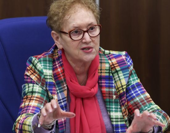 USR solicita de urgenta schimbarea Renatei Weber din functia de Avocat al Poporului Mandatul ei a expirat in iunie