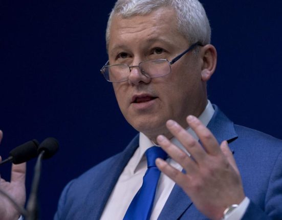 Catalin Predoiu despre recuperarea prejudiciilor Sa atacam sursele financiare ale infractorilor