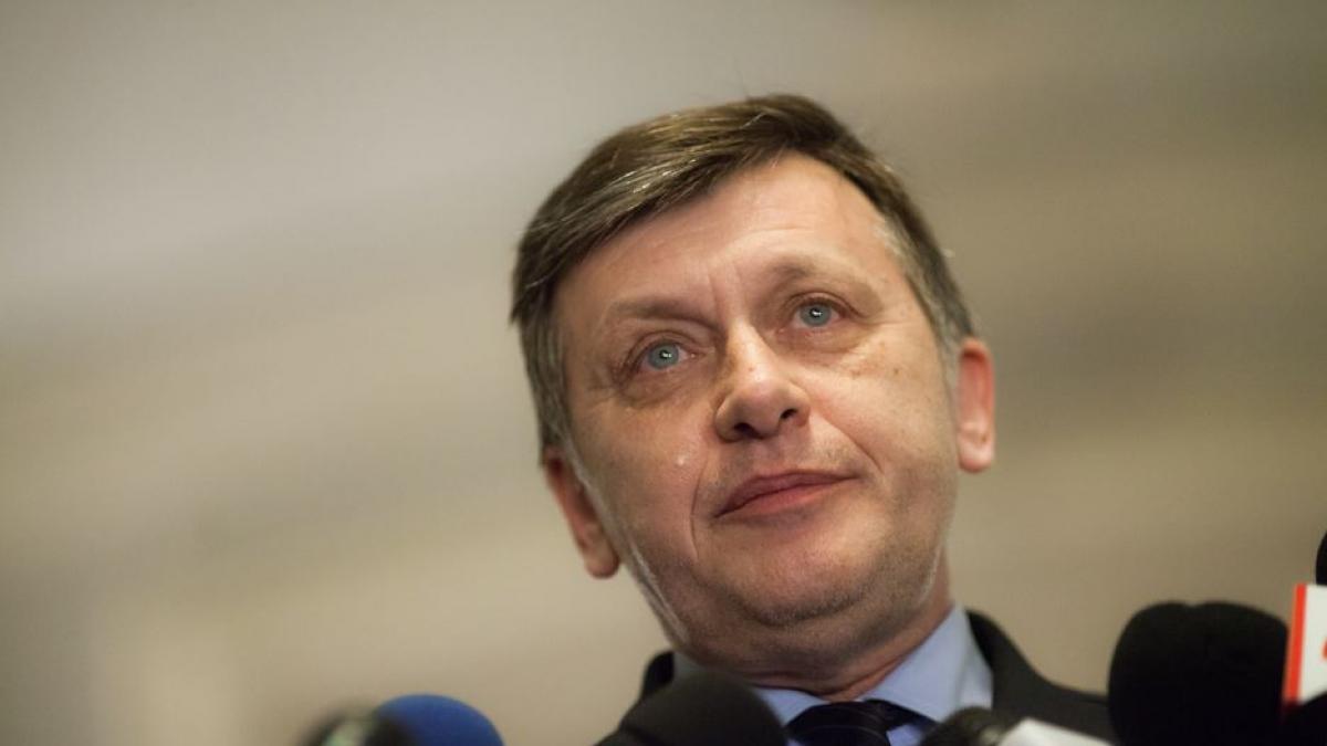 Reactia lui Crin Antonescu dupa demisia lui Iohannis O situatie mai buna decat suspendarea