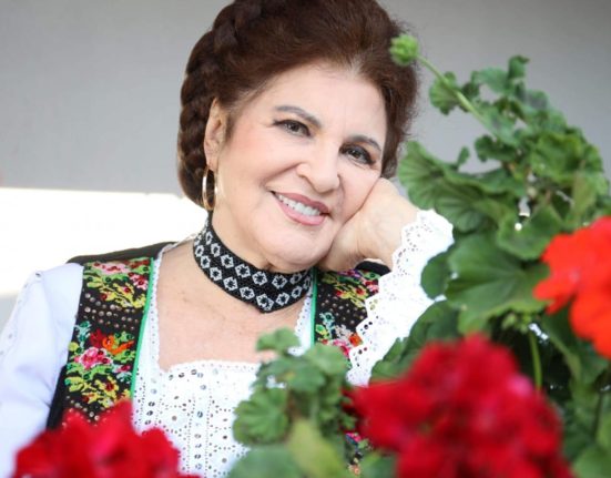 Remediul care o ajuta pe Irina Loghin sa doarma bine E nemaipomenit