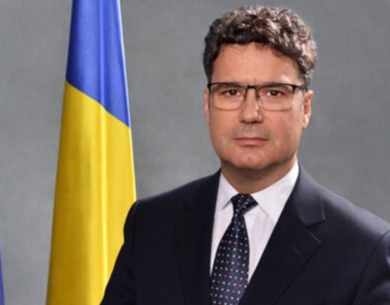 Remus Pricopie Crin si Ponta se cearta Lasconi cu Nicusor iar izolationistii continua Nu suntem pe drumul potrivit