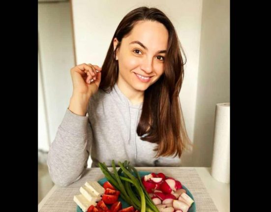 Sefa POT ironizata pentru poza cu produse romanesti rosii dacice de februarie