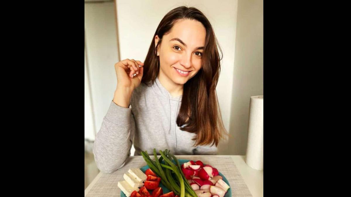 Sefa POT ironizata pentru poza cu produse romanesti rosii dacice de februarie