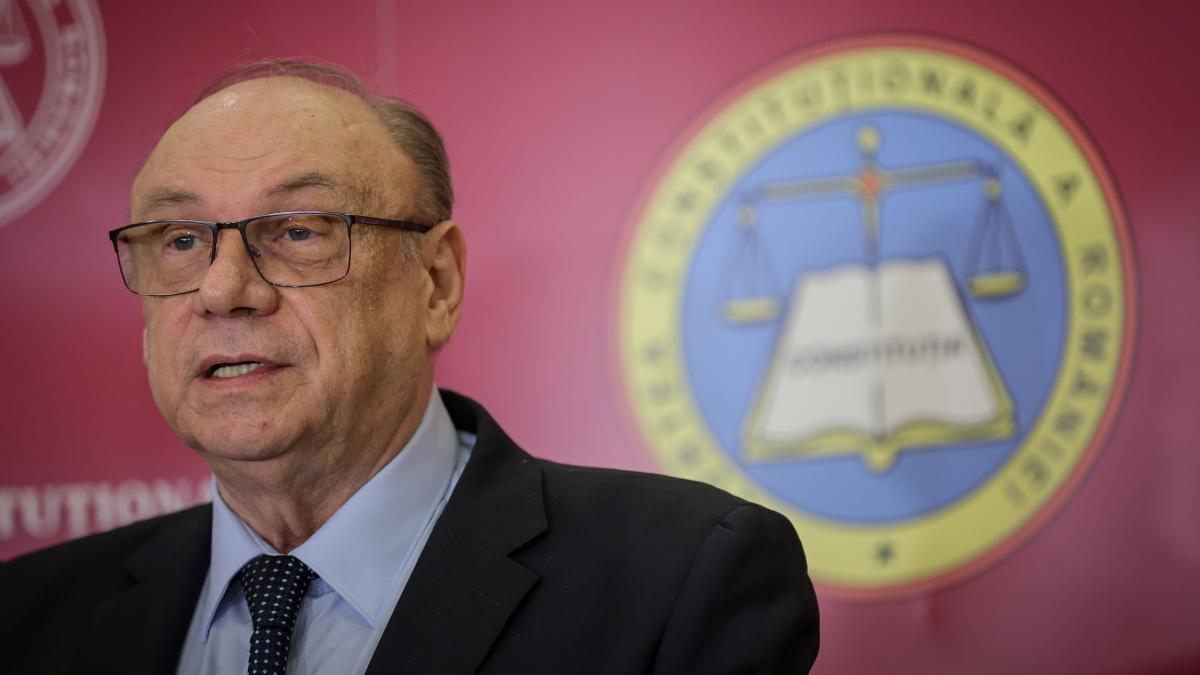 CCR judeca sambata doua contestatii la candidaturi prezidentiale