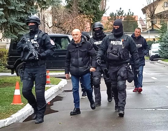 Horatiu Potra ar fi trimis avocati procurorului Marius Iacob