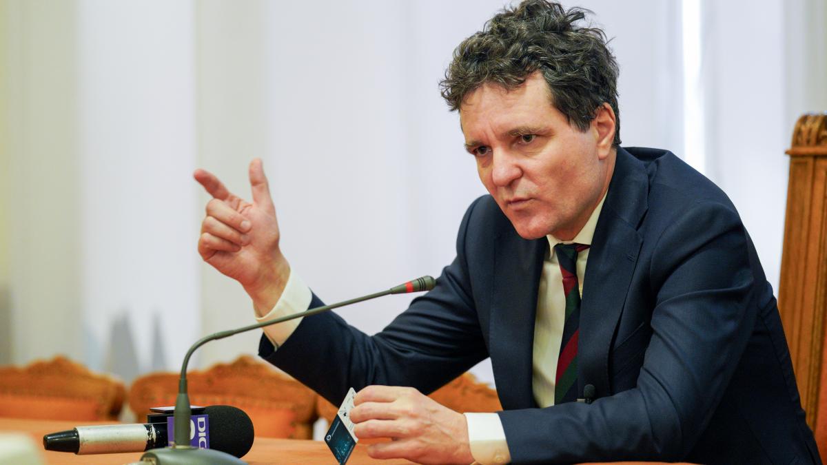 Nicusor Dan CCR a decis corect interzicerea candidaturilor