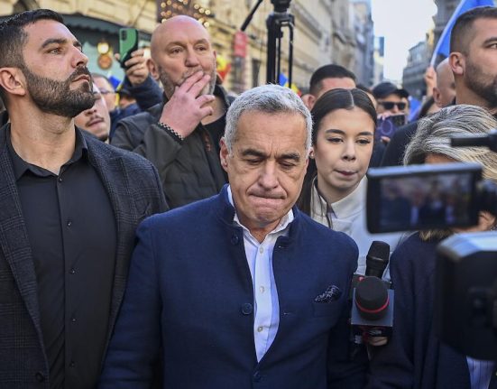 SedinTA la CCR Sesizari impotriva lui Calin Georgescu si contestatii la BEC