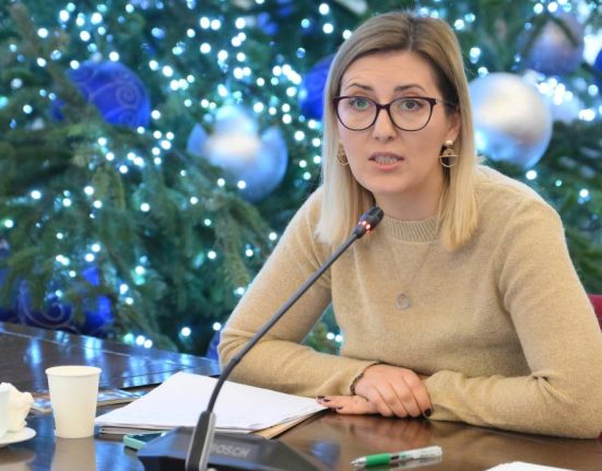 Sprijin pentru angajare si formare victime violentei si traficului