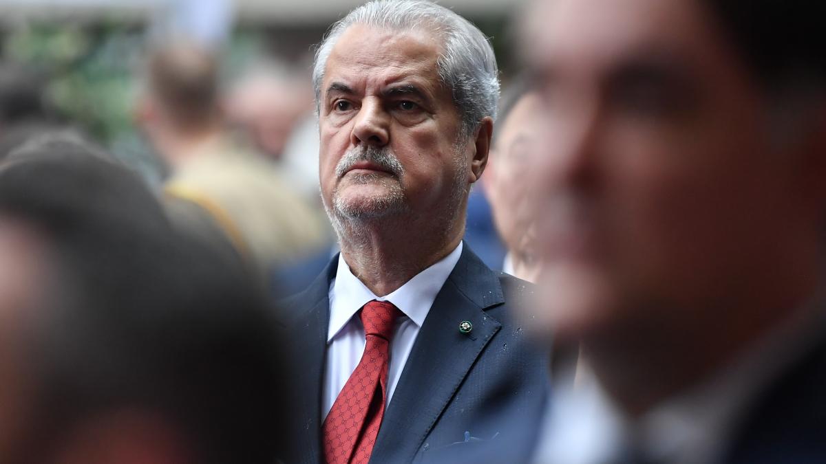 Adrian Nastase despre scandalul Lasconi USR Este o tradare dar Elena Lasconi nu avea sanse in turul doi