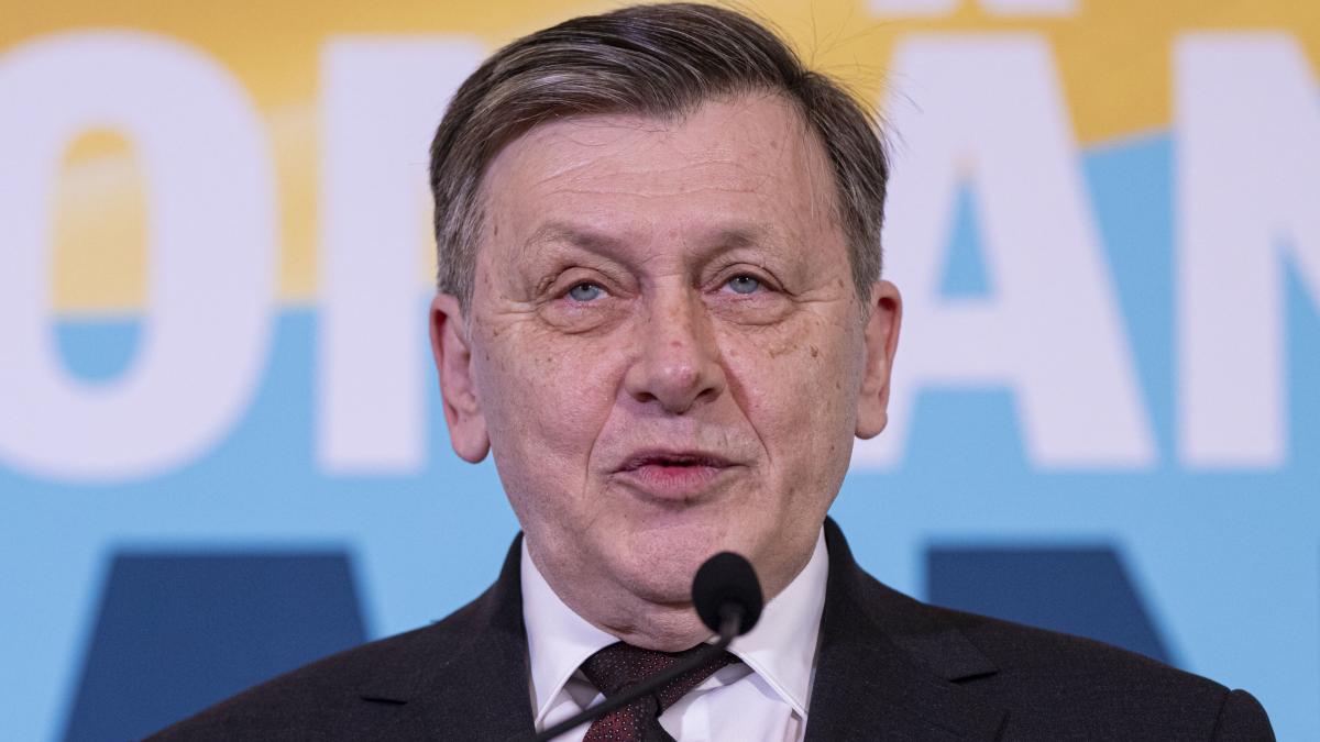 Crin Antonescu Vreau sa fiu presedintele sub al carui mandat sarbatorim aderarea Republicii Moldova la Uniunea Europeana