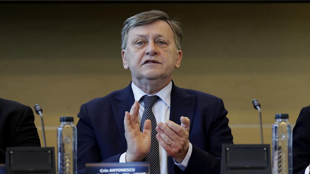 Crin Antonescu exclude aducerea USR la guvernare daca castiga Oamenii acestia tot s ar certa intre ei