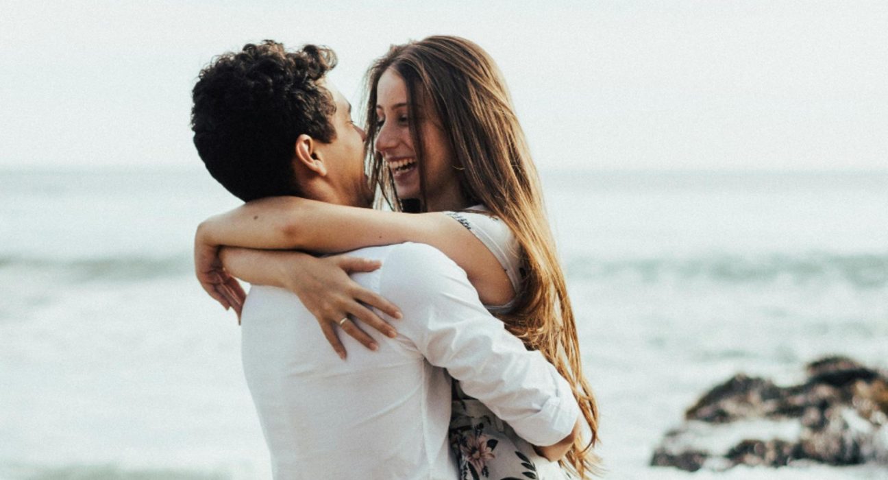 Cu cine esti compatibil pe plan amoros dupa zodie