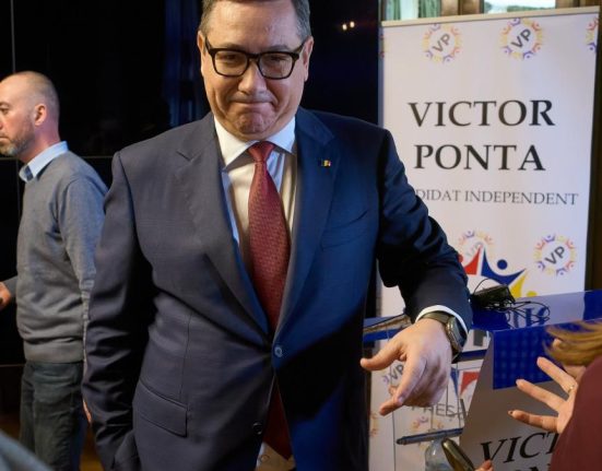 Marcel Ciolacu ii cere lui Victor Ponta retragerea din alegeri Nimeni nu te mai crede suveranist