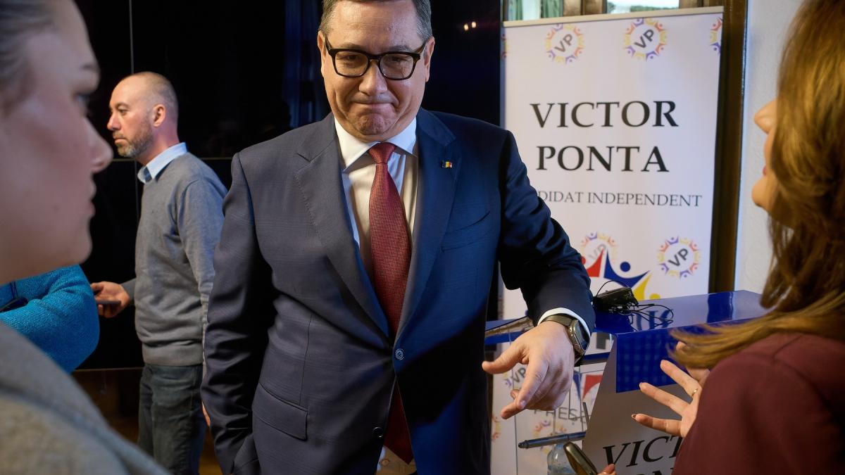 Marcel Ciolacu ii cere lui Victor Ponta retragerea din alegeri Nimeni nu te mai crede suveranist
