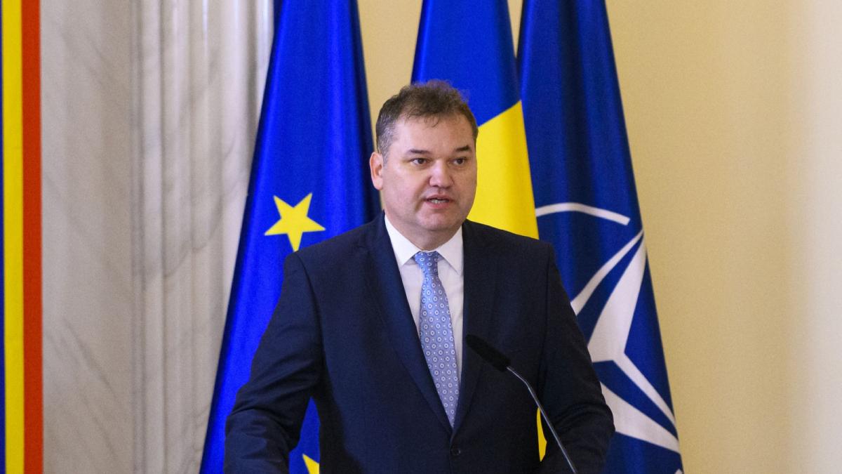 Ministerul Dezvoltarii elimina 512 posturi Cseke Attila Impactul depaseste 22 de milioane de lei