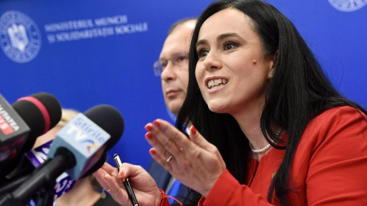 Motiunea impotriva pensiilor adoptata de Senat