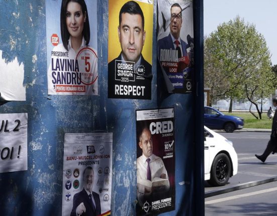 Politico O victorie a lui George Simion ar destabiliza Romania