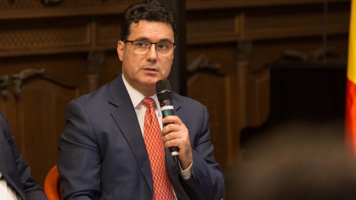 Remus Pricopie BEC intreaba USR Ce ati patit si le spune Incercati sa fiti mai seriosi