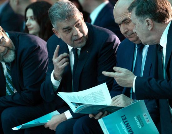 Agentiile de presa europene caderea Coalitiei favorizeaza extrema dreapta