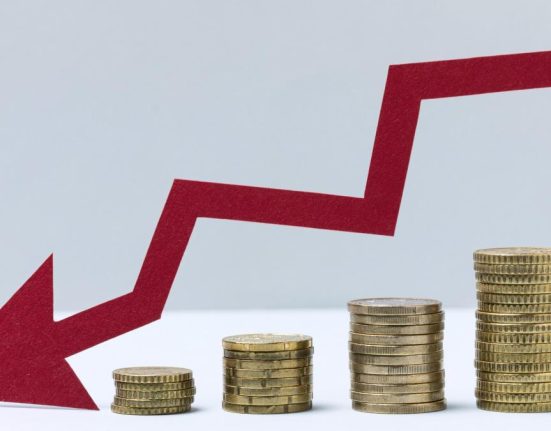 Bloomberg Leul romanesc s a prabusit Ce urmeaza