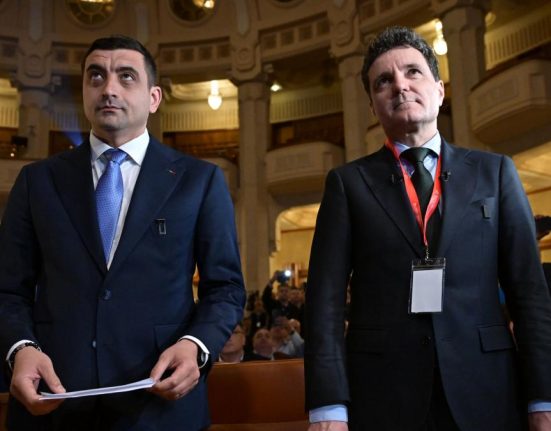 Dezbaterea prezidentiala Antena 3 CNN astazi la 20 00