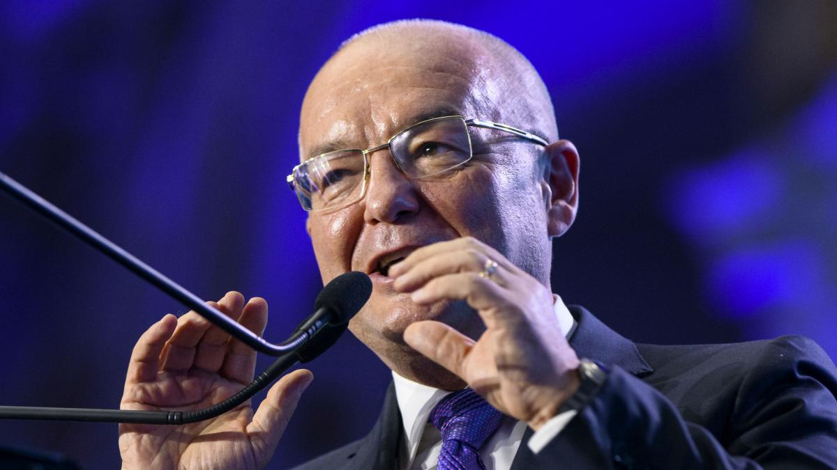 Emil Boc avertizeaza clujenii Aveti grija la alegeri