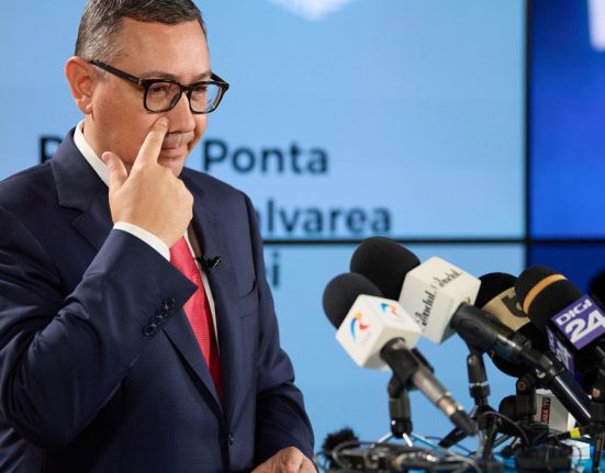 Firma Kensington il acuza pe Victor Ponta Minciuna grosolana