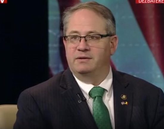Interviu exclusiv cu seful delegatiei lui Trump Aplaud decizia alegerilor noi
