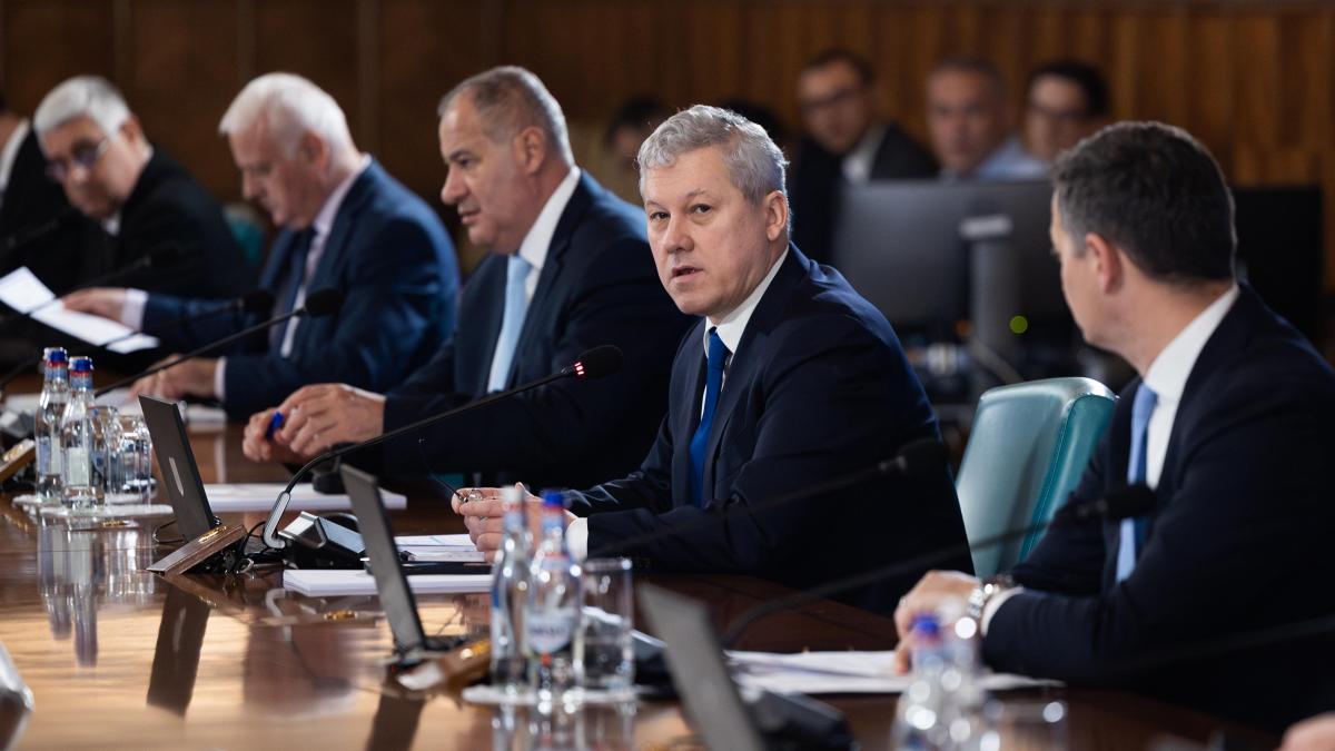 Ministrii chemai la raport nainte de negocierile PNRR
