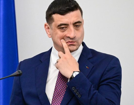 ONG urile pentru autism ataca pe Simion la CNCD si CEDO