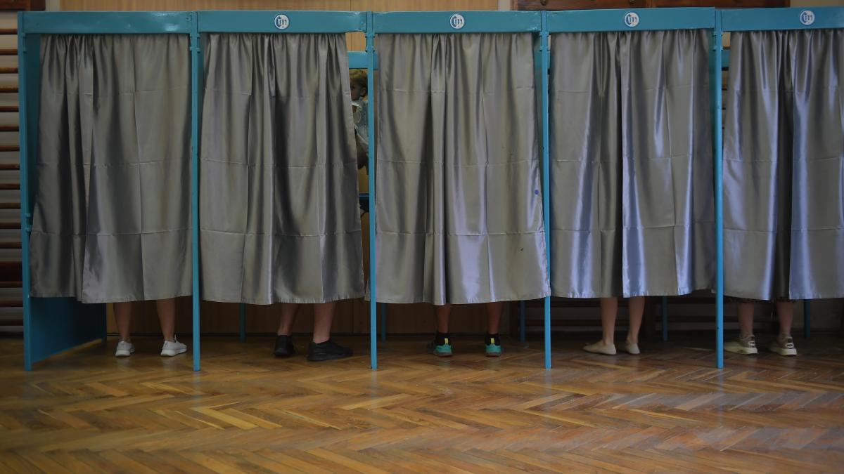 Romani din Diaspora se filmeaza votand IGPR ii ancheteaza