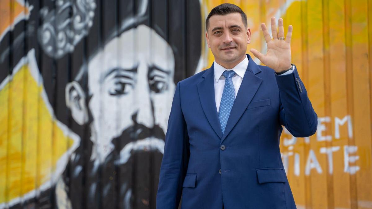 Simion acuza pe Facebook ca Nicusor Dan vrea un Maidan