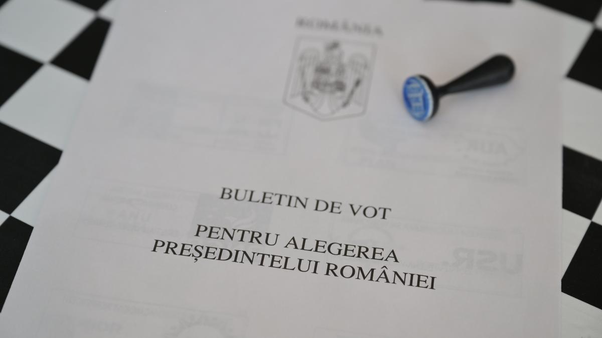 Sociolog Nicusor Dan in frunte dar Simion va castiga diaspora