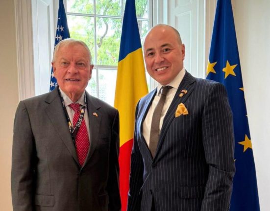 Ambasadorul Romaniei in SUA Andrei Muraru intalnire cu Keith Kellogg