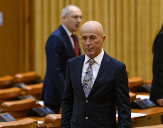 Deputatul AUR Mugur Mihescu despre banii pentru chirie