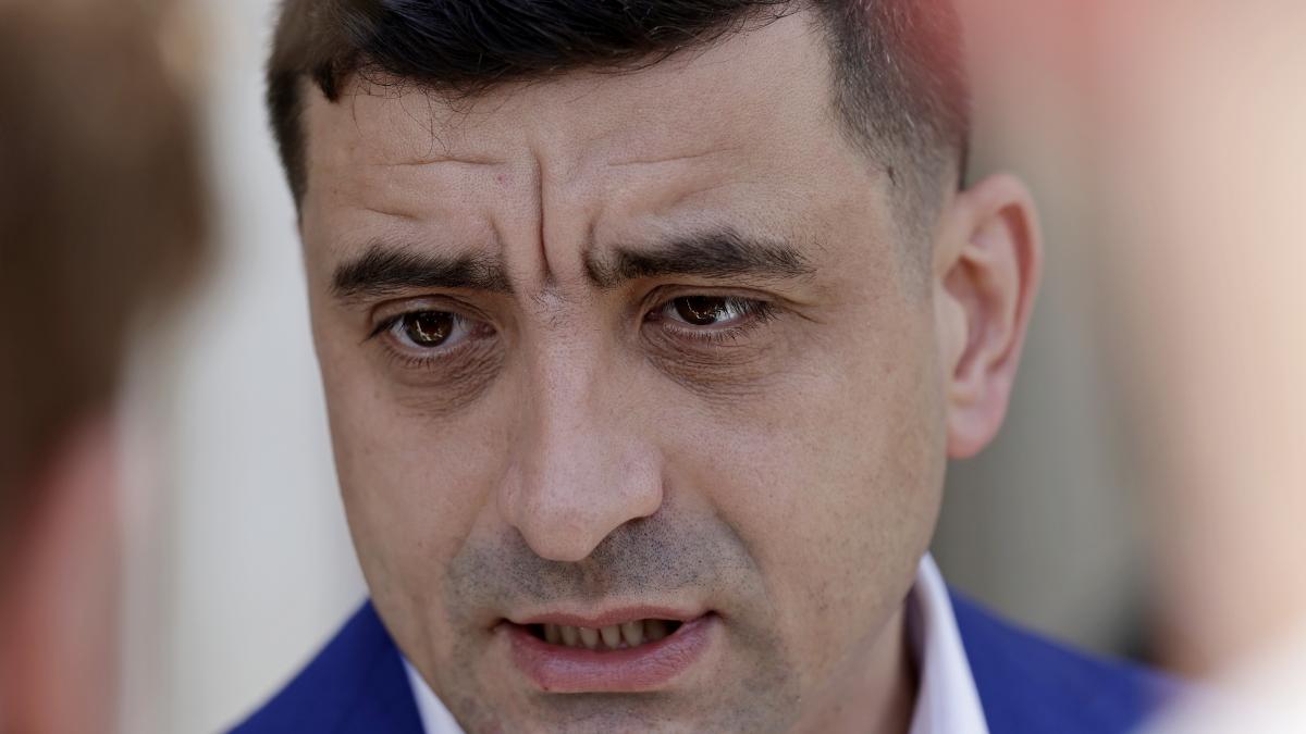 George Simion cere moldovenilor sa voteze partide pro ruse