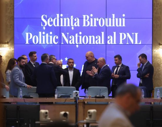 Guvernul Bolojan este gata 5 vicepremieri in Romania