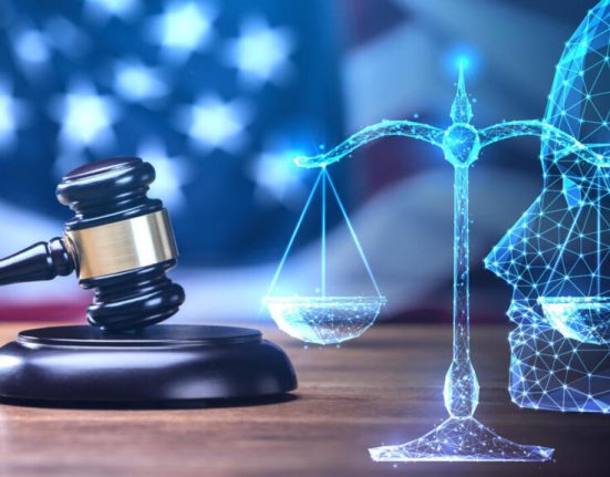 IA incepe sa domine justitia americana Pana unde