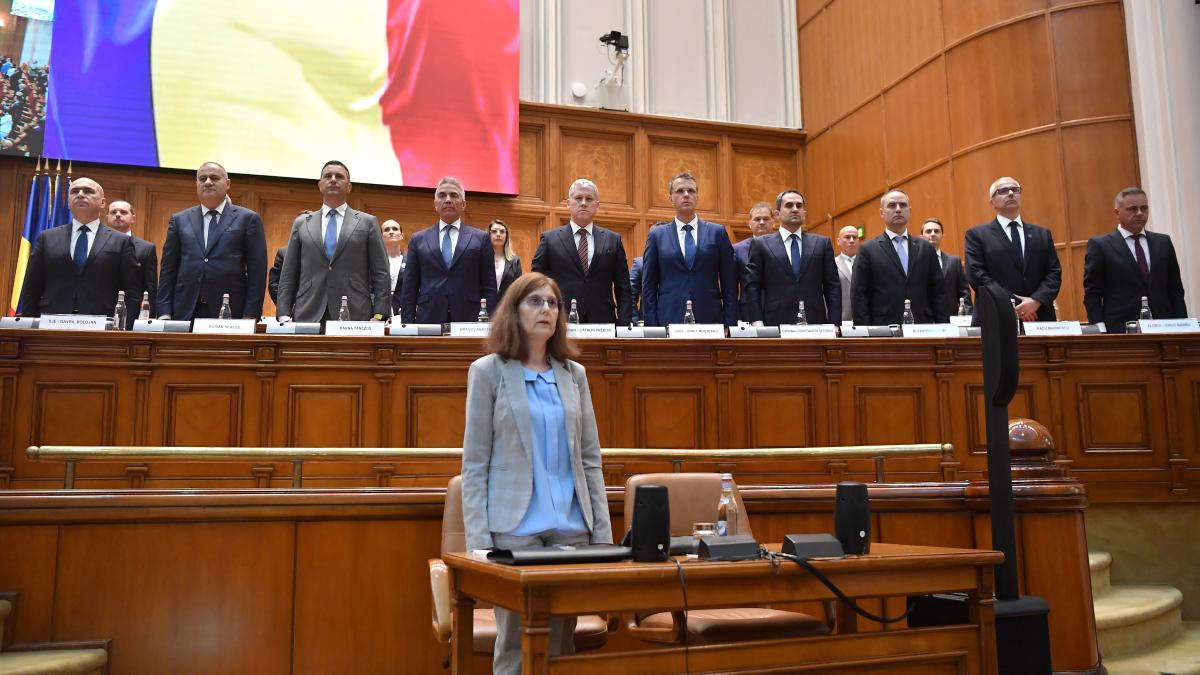 Ilie Bolojan promite sa demita ministrii fara rezultate