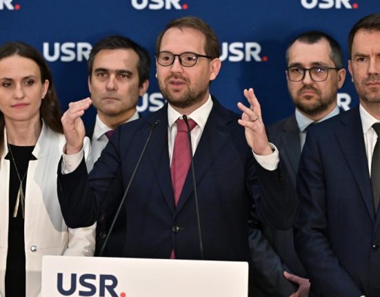 Lista finala a candidailor USR la efia partidului