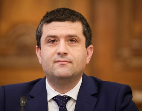 Ministrul Economiei Praid risca sa devina lac