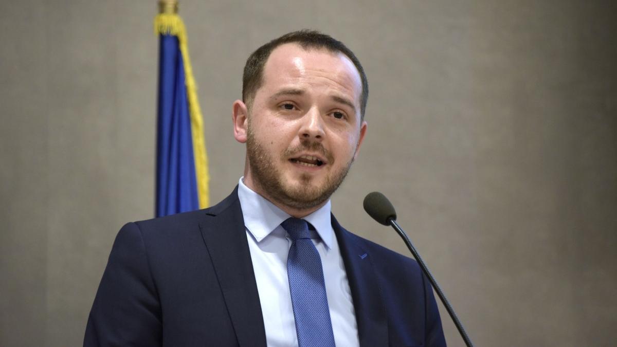 Ministrul Sanatatii cere sporuri fixe pentru angajati
