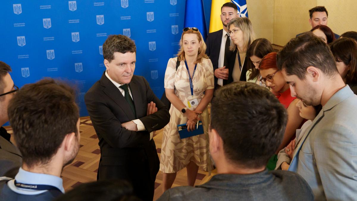Nicussor Dan confirma guvernul PSD PNL USR UDMR Ce spune despre premier